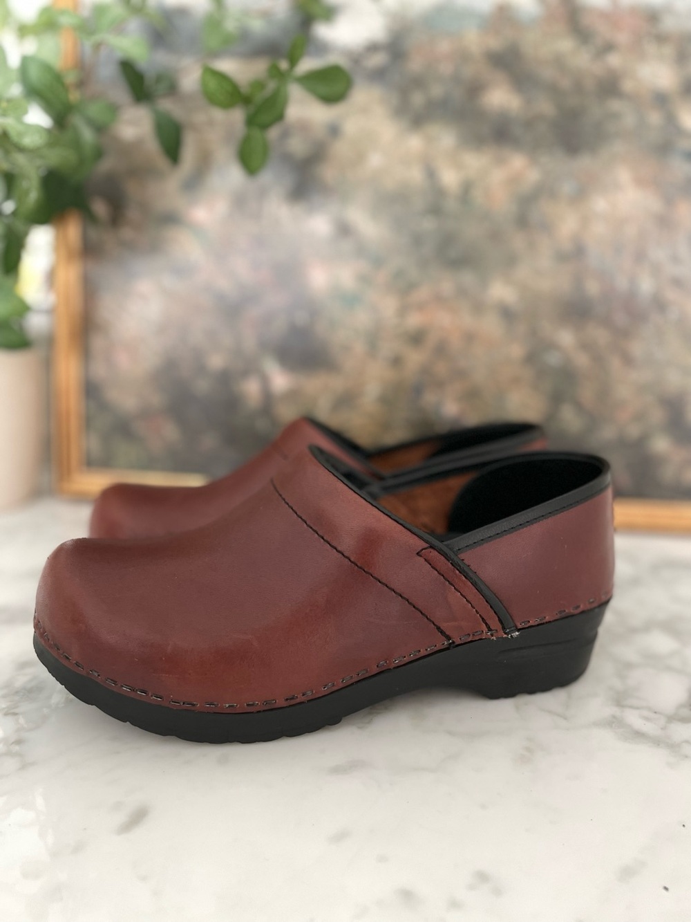 Sanita Professional Clogs 38 Size 7.5 - 8 Brown Burgundy Leather